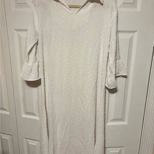 Elegant White Textured Women's Dress